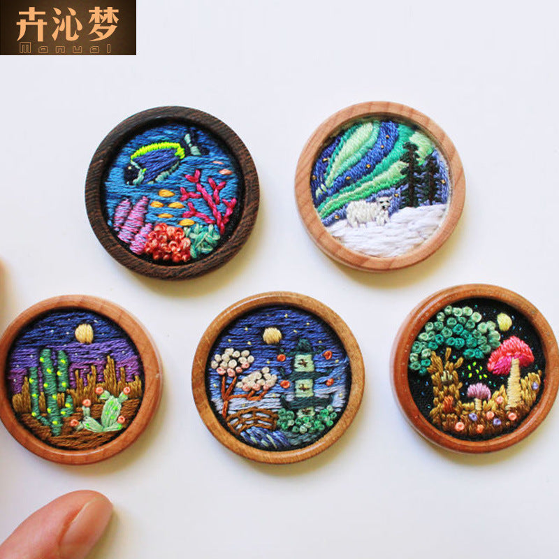 FunHandMade - Embroidery Kit