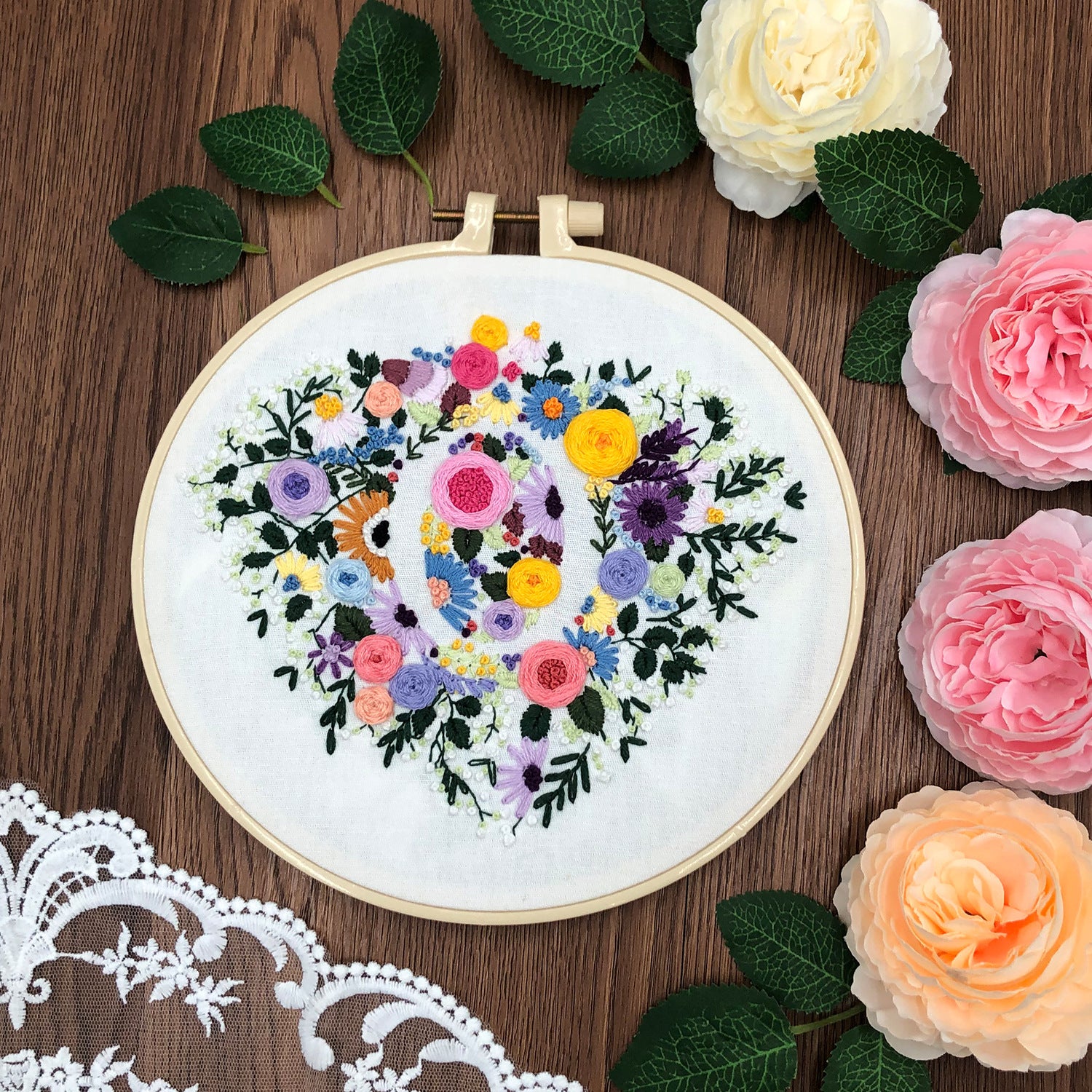 FunHandMade - Embroidery Kit