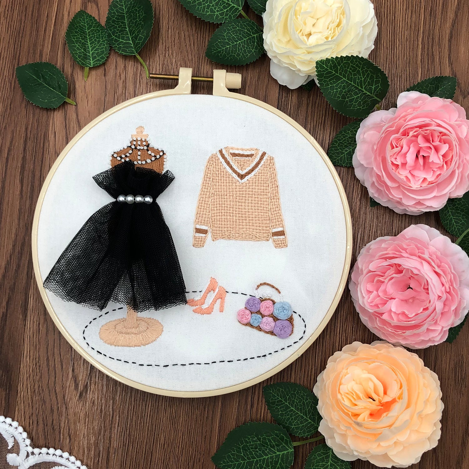 FunHandMade - Embroidery Kit
