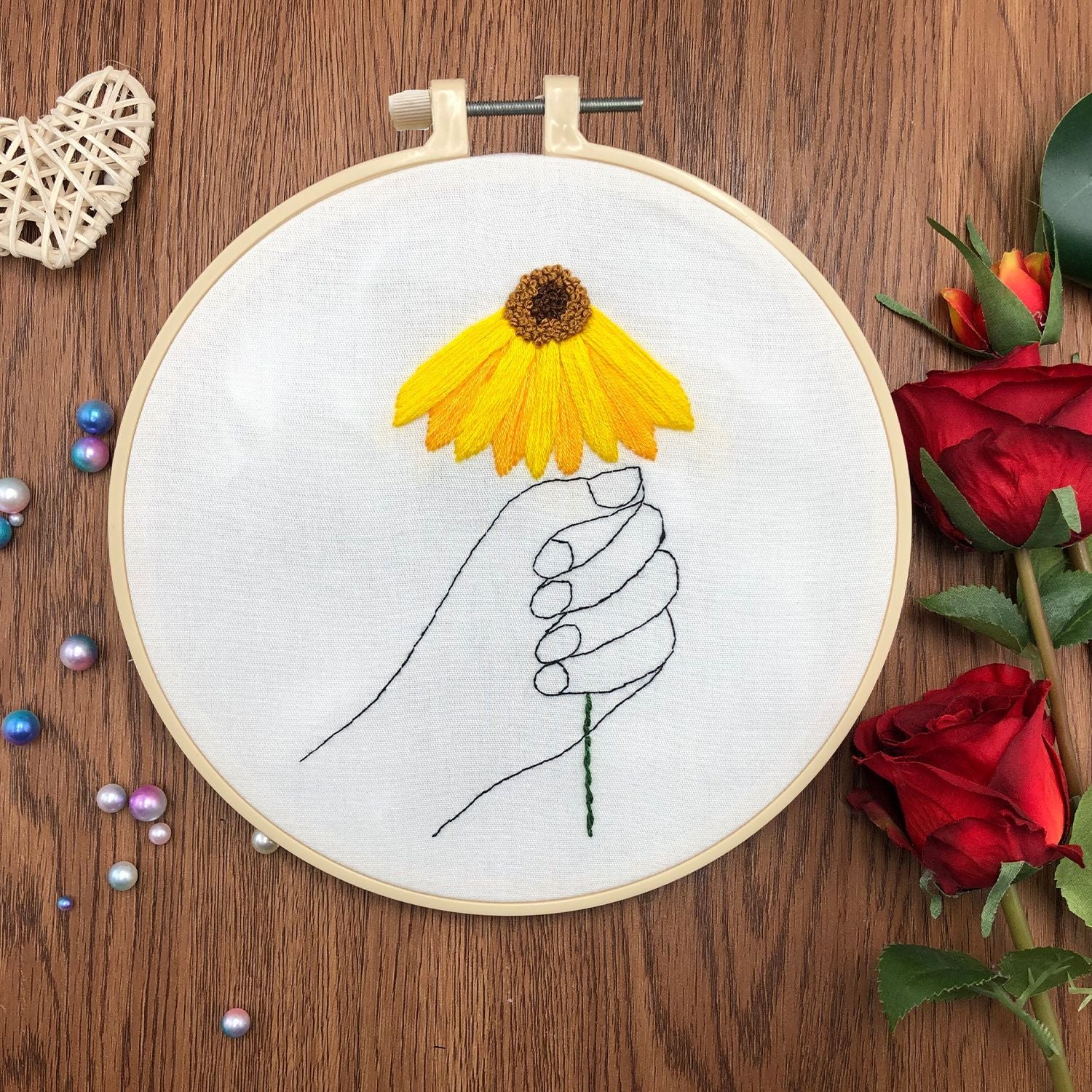 FunHandMade - Embroidery Kit